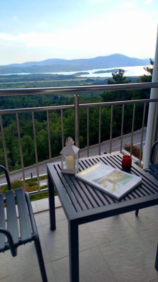 Cozy Apartments With Pool And Splendid Seaview Kavač Esterno foto